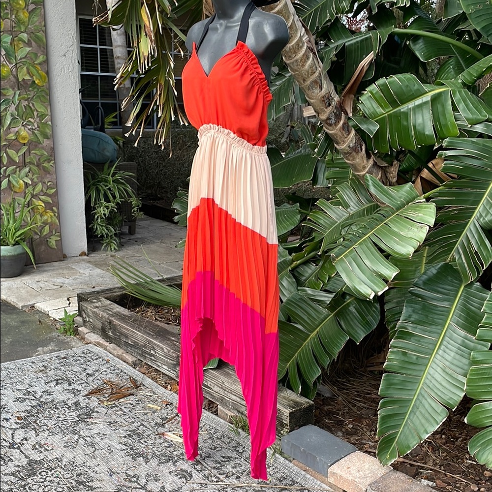 Strut and bolt pleated color block, halter handkerchief, hem dress with ruffle …